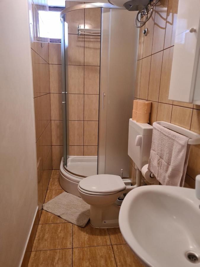 Apartmani Luka ซริกเวนิซา ภายนอก รูปภาพ